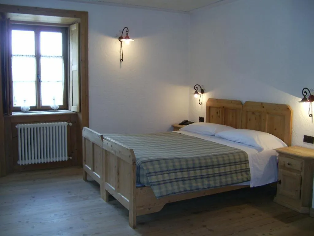 Hotel Li Arnoga San Carlo  3*, San Carlo (Grisons)