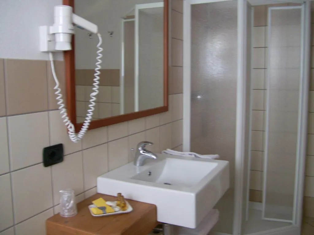 Hotel Li Arnoga San Carlo  3*, San Carlo (Grisons) Switzerland